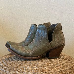 Ariat Dixon Boots size 6.5